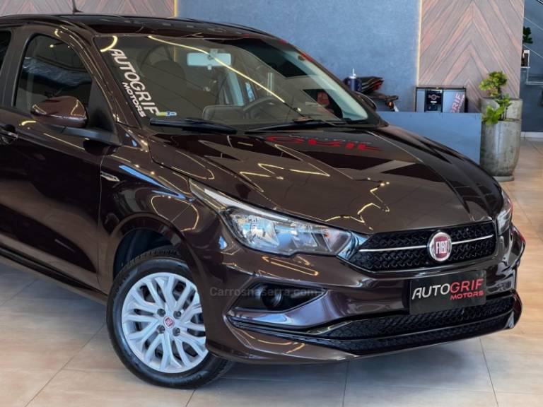 FIAT - CRONOS - 2019/2019 - Vinho - R$ 62.900,00