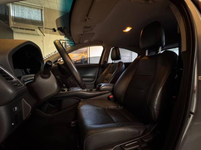 HONDA - HR-V - 2020/2020 - Prata - R$ 113.900,00