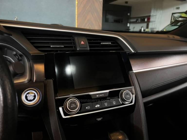 HONDA - CIVIC - 2019/2019 - Branca - R$ 138.900,00