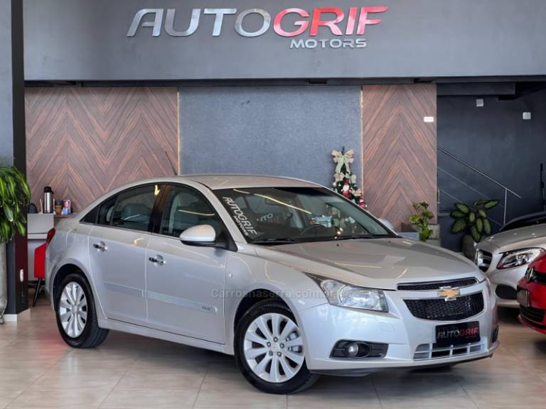 CHEVROLET - CRUZE - 2014/2014 - Prata - R$ 67.900,00