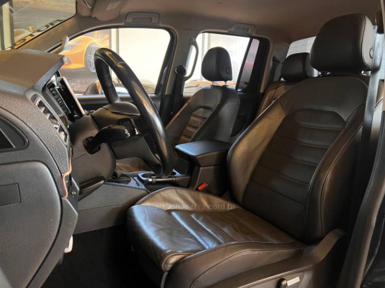 VOLKSWAGEN - AMAROK - 2019/2019 - Preta - R$ 154.900,00