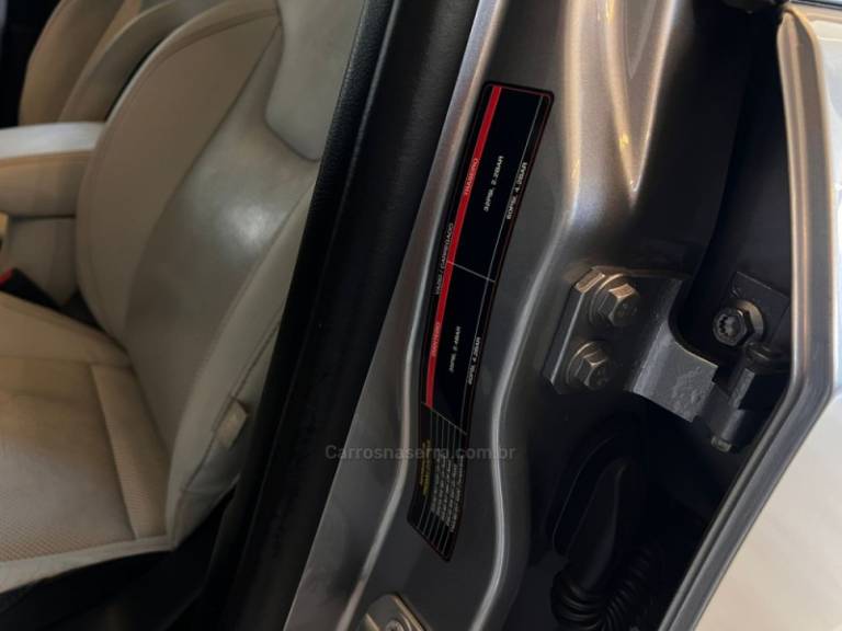 JEEP - COMPASS - 2019/2019 - Prata - R$ 118.900,00