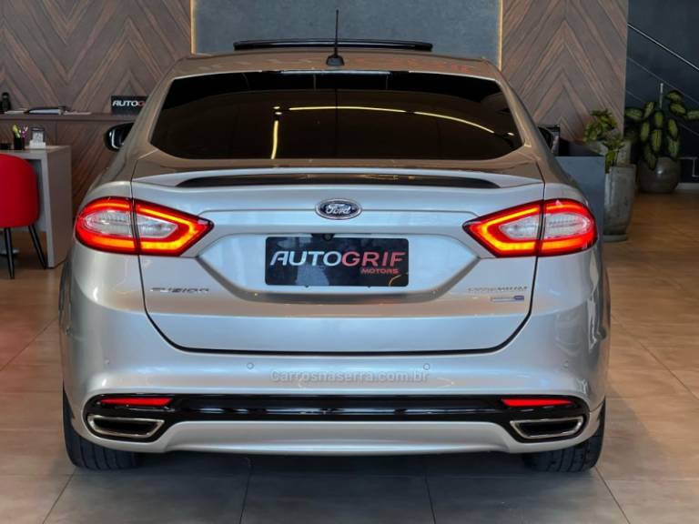 FORD - FUSION - 2015/2015 - Prata - R$ 81.900,00