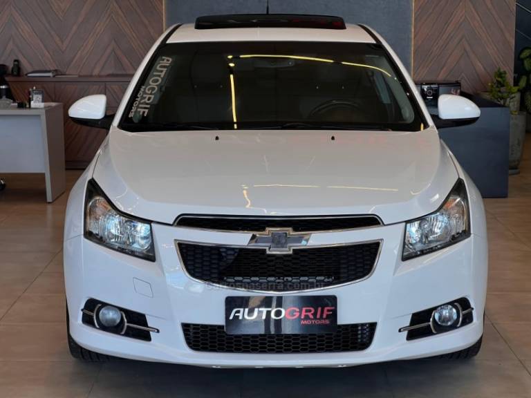 CHEVROLET - CRUZE - 2014/2014 - Branca - R$ 72.900,00