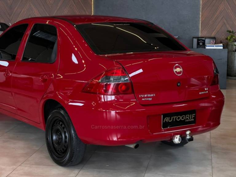 CHEVROLET - PRISMA - 2009/2010 - Vermelha - R$ 28.900,00