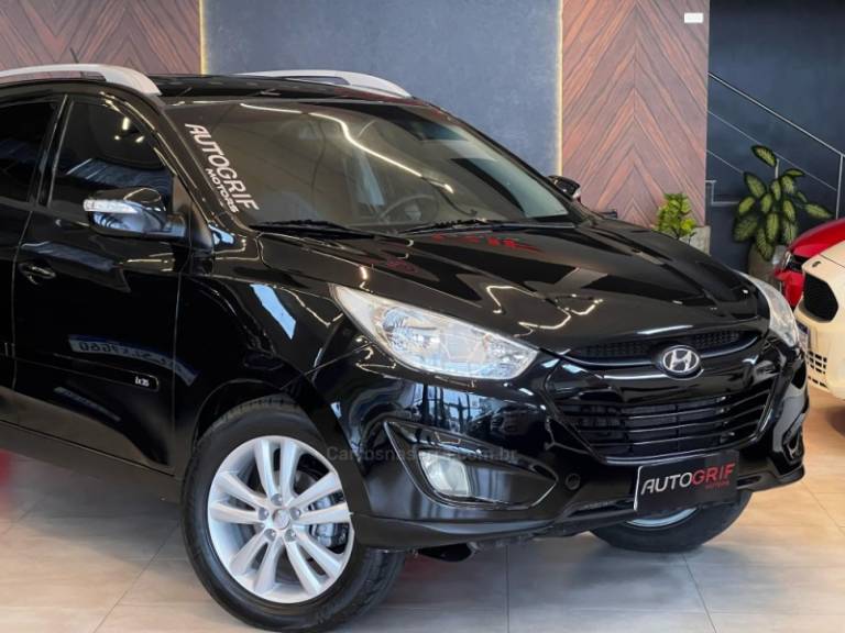 HYUNDAI - IX35 - 2010/2011 - Preta - R$ 61.900,00
