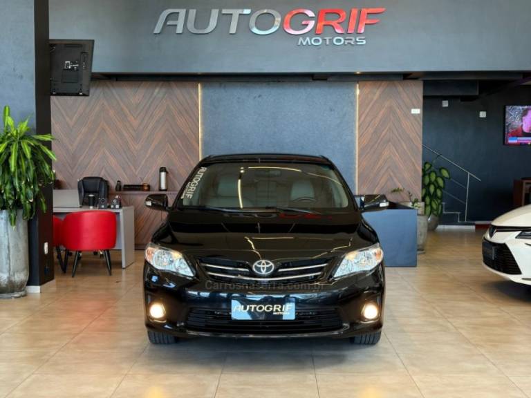 TOYOTA - COROLLA - 2014/2014 - Preta - R$ 78.900,00