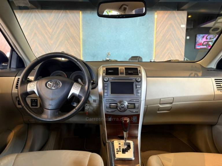 TOYOTA - COROLLA - 2014/2014 - Preta - R$ 78.900,00