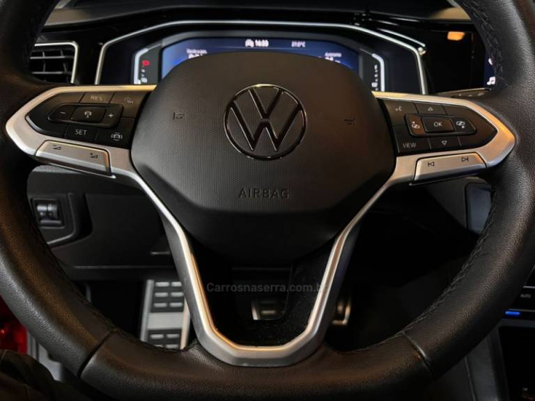 VOLKSWAGEN - NIVUS - 2023/2024 - Vermelha - R$ 123.900,00