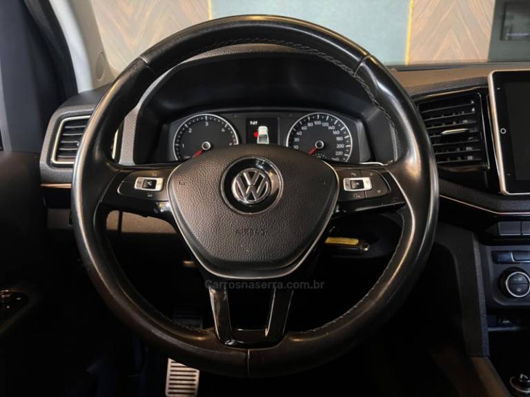 VOLKSWAGEN - AMAROK - 2019/2019 - Preta - R$ 154.900,00