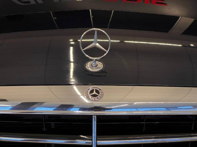 MERCEDES-BENZ - C 180 - 2019/2020 - Azul - R$ 158.900,00