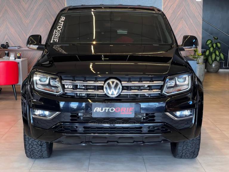 VOLKSWAGEN - AMAROK - 2019/2019 - Preta - R$ 154.900,00