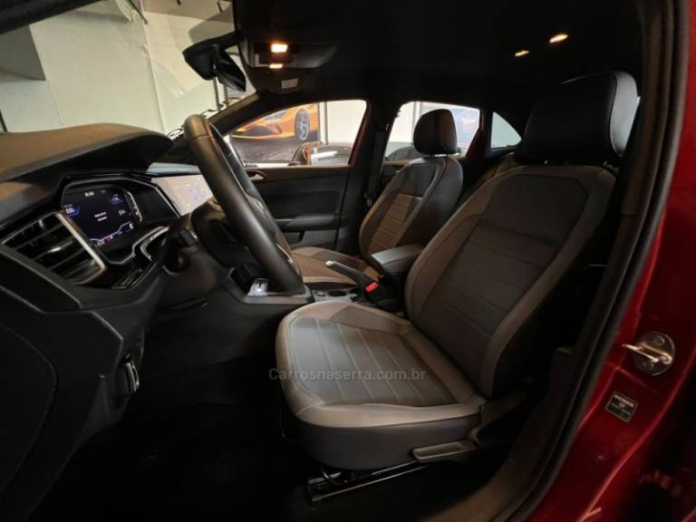 VOLKSWAGEN - NIVUS - 2023/2024 - Vermelha - R$ 123.900,00