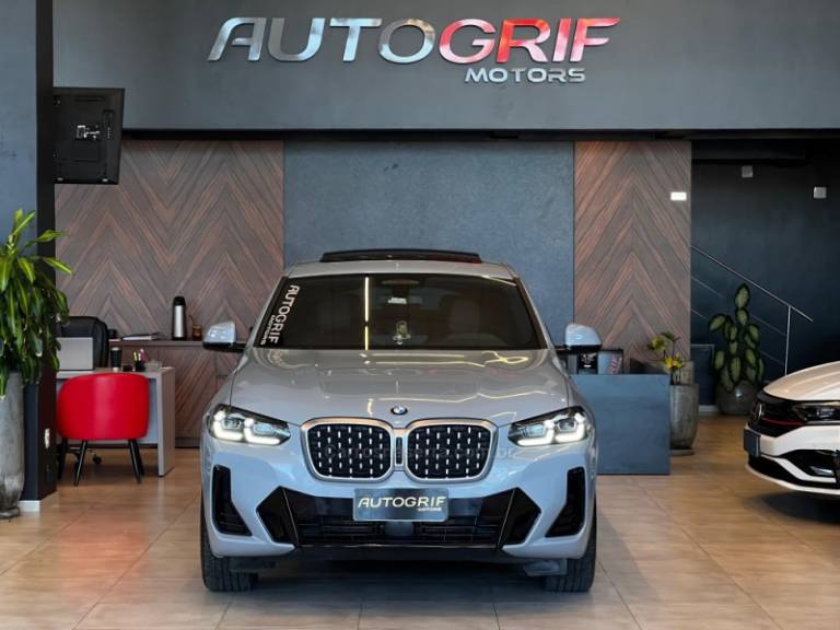 BMW - X4 - 2023/2024 - Cinza - R$ 439.900,00