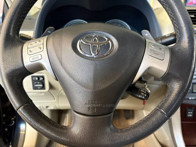 TOYOTA - COROLLA - 2014/2014 - Preta - R$ 78.900,00