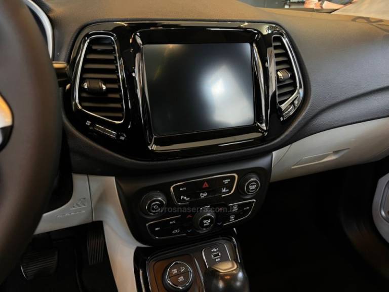 JEEP - COMPASS - 2019/2019 - Prata - R$ 118.900,00