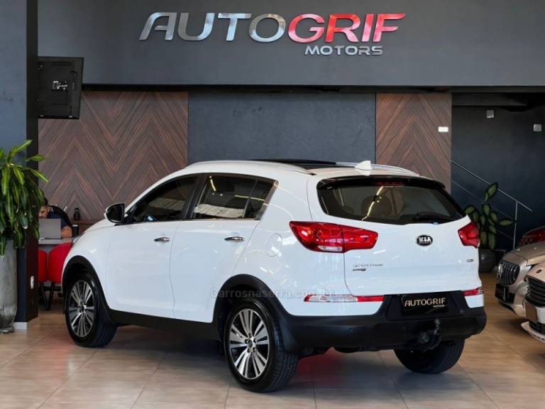 KIA MOTORS - SPORTAGE - 2015/2015 - Branca - R$ 84.900,00