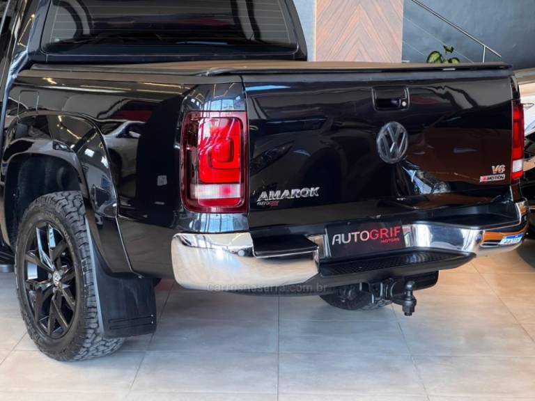 VOLKSWAGEN - AMAROK - 2019/2019 - Preta - R$ 154.900,00