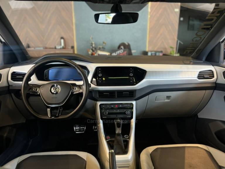 VOLKSWAGEN - T-CROSS - 2020/2020 - Branca - R$ 116.900,00