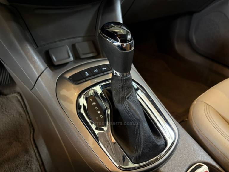 CHEVROLET - CRUZE - 2018/2018 - Prata - R$ 97.900,00