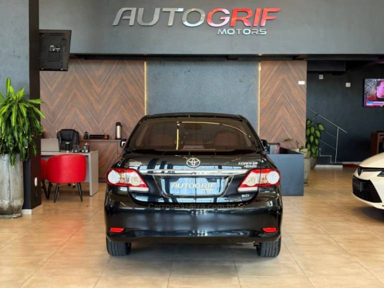 TOYOTA - COROLLA - 2014/2014 - Preta - R$ 78.900,00