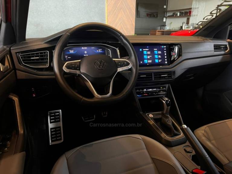 VOLKSWAGEN - NIVUS - 2023/2024 - Vermelha - R$ 123.900,00