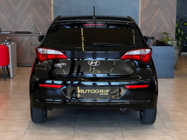 HYUNDAI - HB20 - 2018/2018 - Preta - R$ 53.900,00