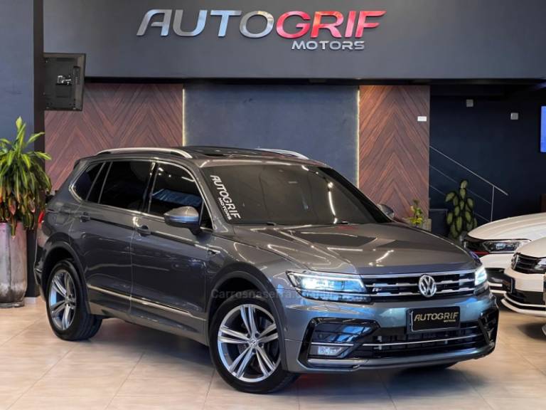 VOLKSWAGEN - TIGUAN - 2019/2019 - Cinza - R$ 159.900,00