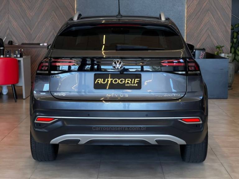VOLKSWAGEN - NIVUS - 2022/2023 - Cinza - R$ 118.900,00