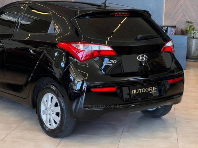 HYUNDAI - HB20 - 2018/2018 - Preta - R$ 53.900,00