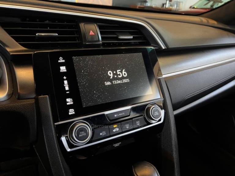 HONDA - CIVIC - 2016/2017 - Branca - R$ 108.900,00