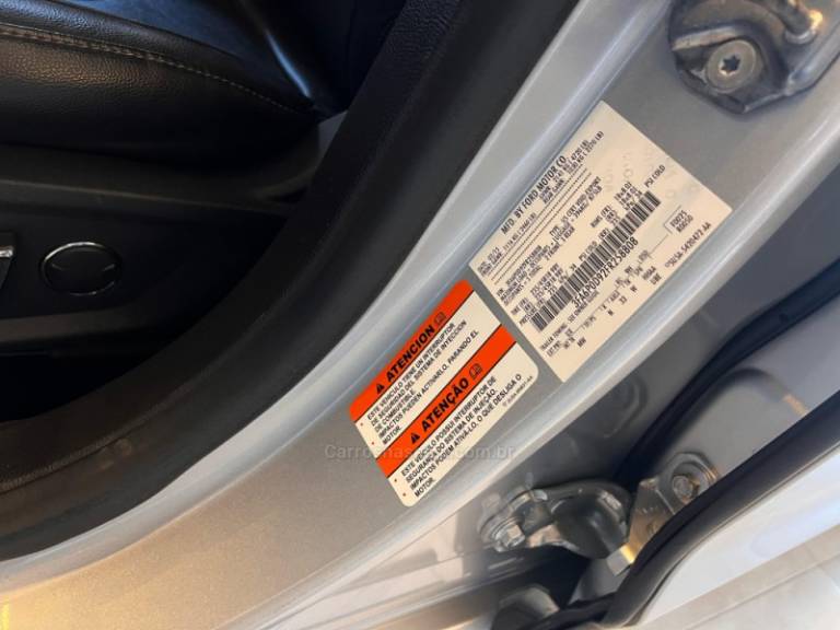 FORD - FUSION - 2015/2015 - Prata - R$ 81.900,00