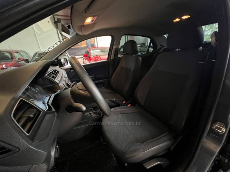 VOLKSWAGEN - VOYAGE - 2018/2019 - Cinza - R$ 51.900,00