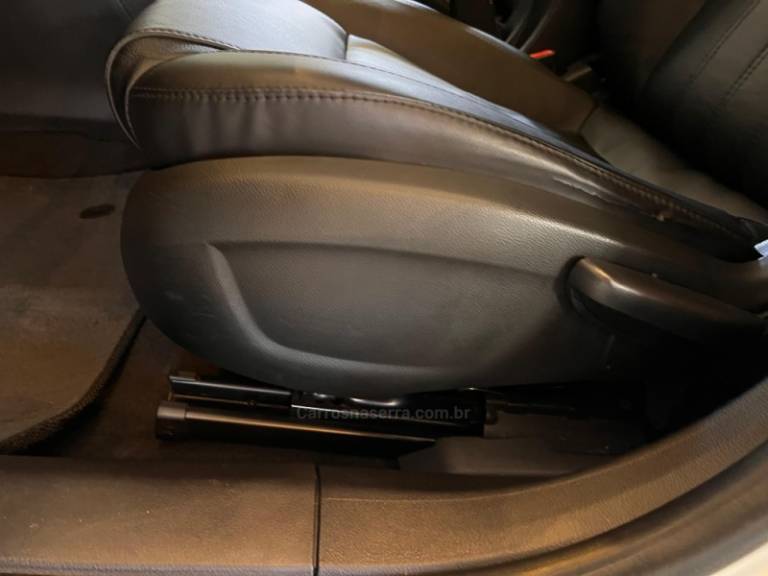 CHEVROLET - CRUZE - 2014/2014 - Branca - R$ 72.900,00