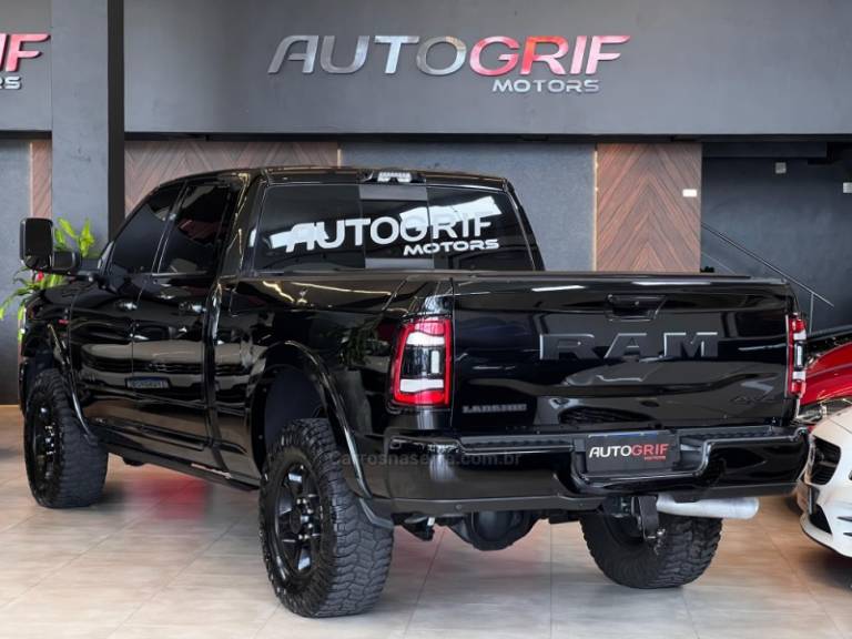 DODGE - RAM - 2022/2022 - Preta - R$ 409.900,00