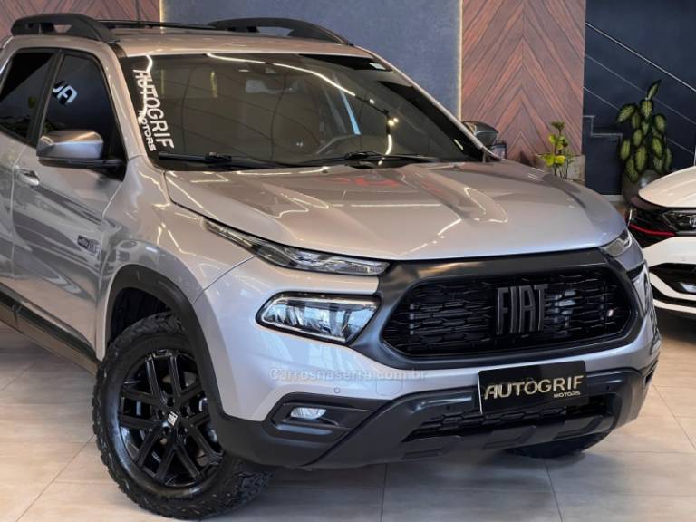 FIAT - TORO - 2022/2022 - Cinza - R$ 143.900,00