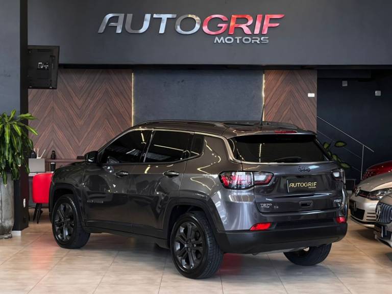 JEEP - COMPASS - 2022/2022 - Cinza - R$ 132.900,00