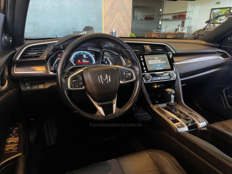 HONDA - CIVIC - 2019/2020 - Preta - R$ 146.900,00