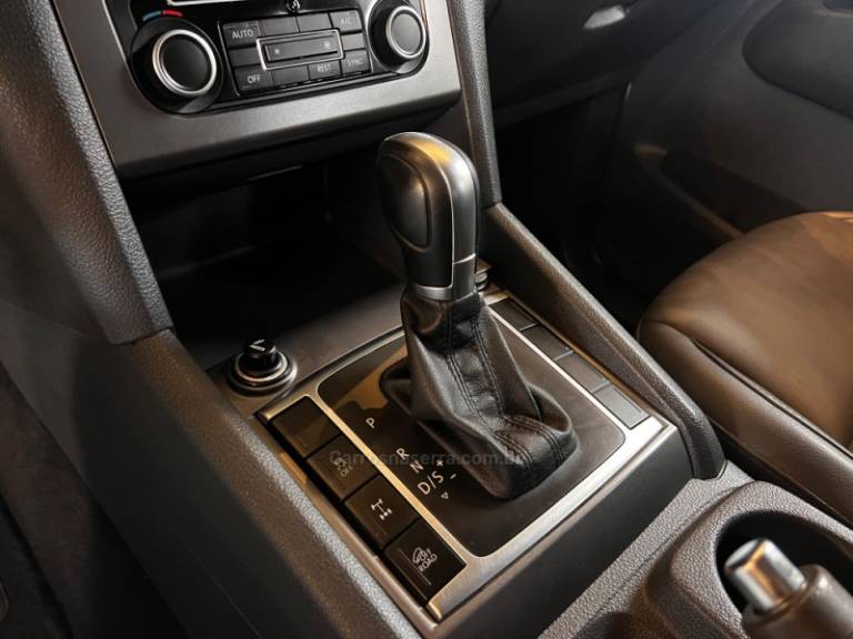 VOLKSWAGEN - AMAROK - 2015/2016 - Branca - R$ 118.900,00