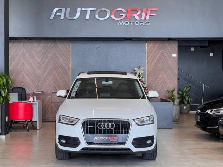 AUDI - Q3 - 2014/2015 - Branca - R$ 97.900,00