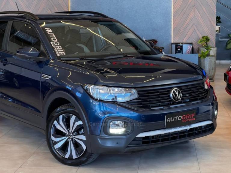 VOLKSWAGEN - T-CROSS - 2021/2022 - Azul - R$ 89.900,00