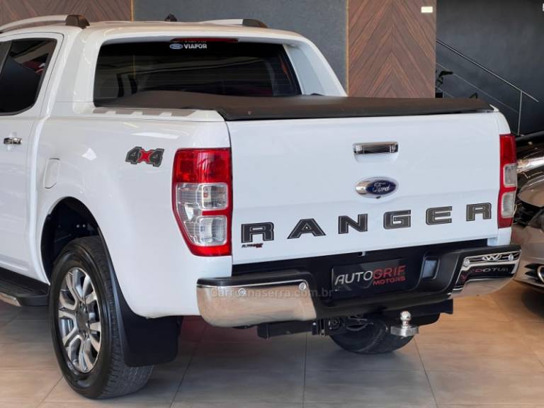 FORD - RANGER - 2021/2021 - Branca - R$ 184.900,00