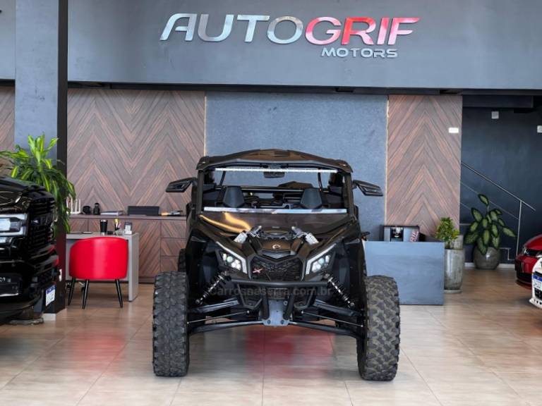 CAN-AM - MAVERICK XRS - 2018/2018 - Preta - R$ 124.900,00