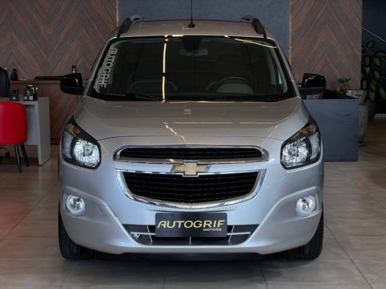 CHEVROLET - SPIN - 2018/2018 - Prata - R$ 57.900,00