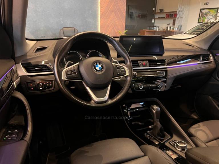 BMW - X1 - 2020/2020 - Branca - R$ 184.900,00