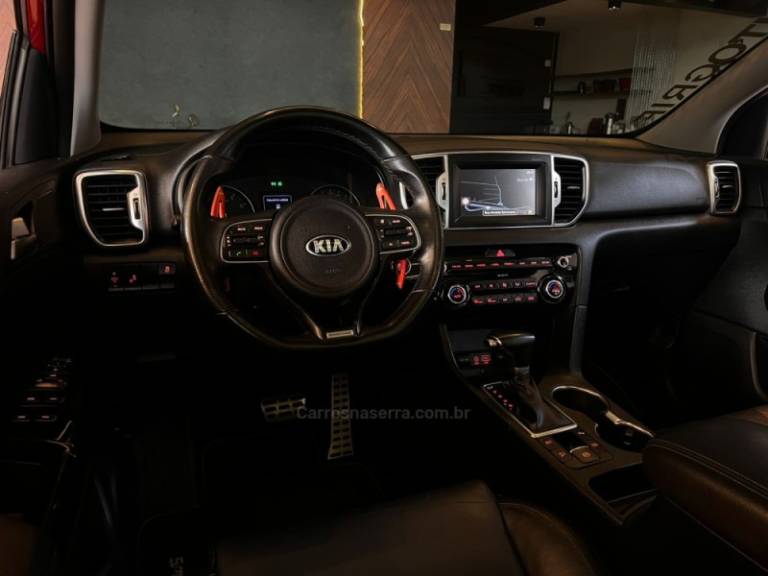 KIA MOTORS - SPORTAGE - 2018/2018 - Vermelha - R$ 114.900,00