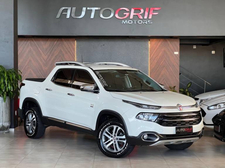 FIAT - TORO - 2018/2018 - Branca - R$ 84.900,00