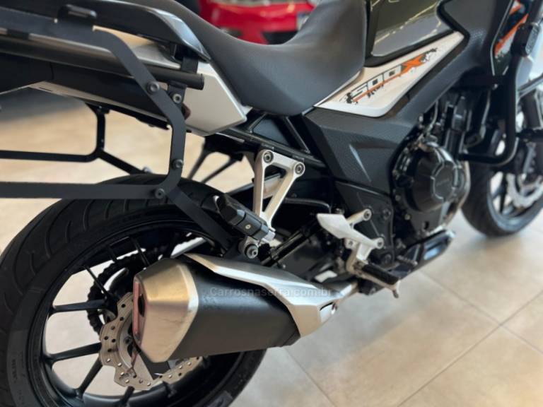 HONDA - CB 500 - 2018/2018 - Verde - R$ 38.900,00