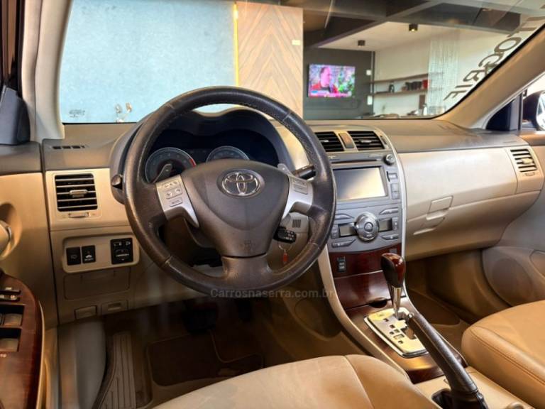 TOYOTA - COROLLA - 2014/2014 - Preta - R$ 78.900,00