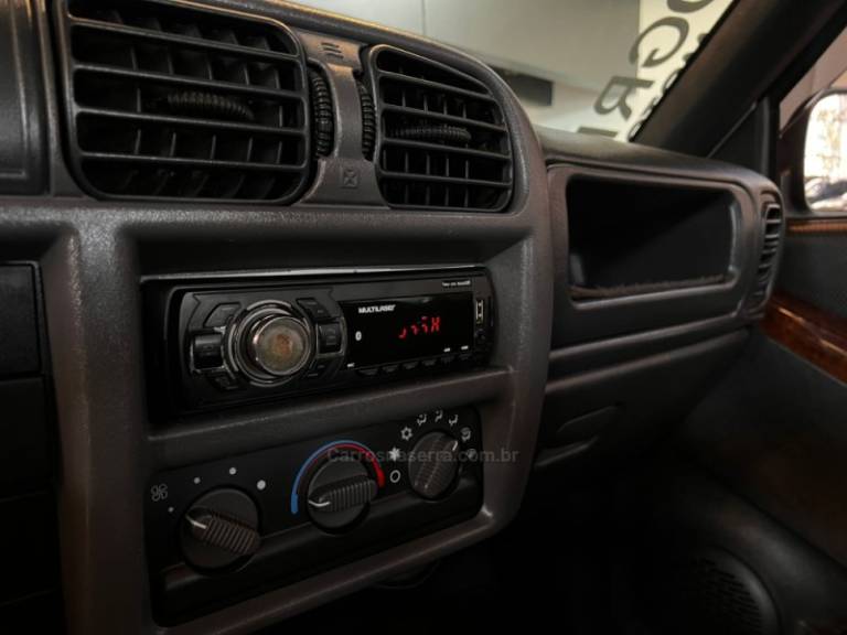 CHEVROLET - S10 - 2010/2010 - Prata - R$ 64.900,00